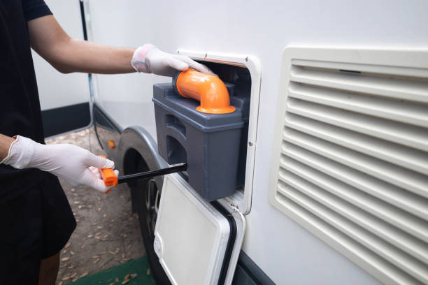 Portable Toilet Options We Offer in Brewster Heights, NY